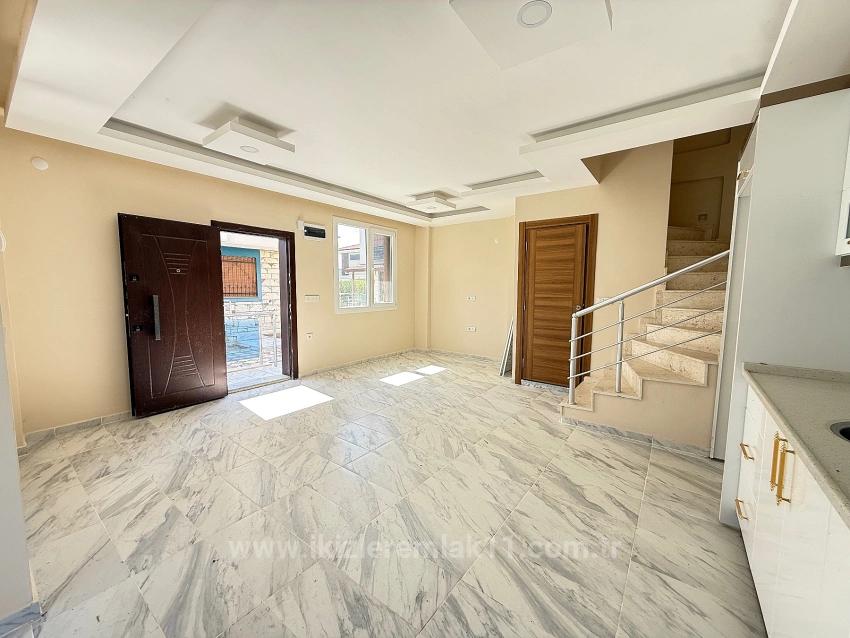 Отдельная Вилла 3+1 С Большим Садом На Продажу В Сеферихисар Доганбей