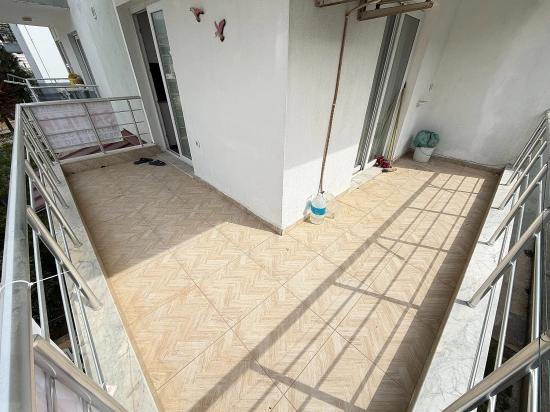 Продается Просторная Квартира 2+1 На Среднем Этаже В Районе Уркмез Центр, Сеферихисар.