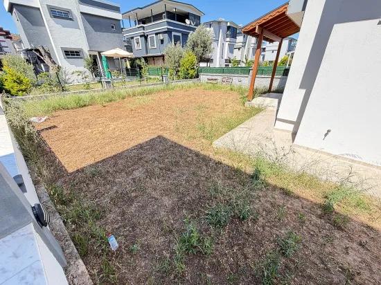В Ürkmez Doğanbey Продажа Новой Отдельной Просторной Виллы 3+1