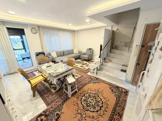 Ürkmez в Doğanbey роскошный построенный, широкий и комфортабельный 3+1 вилла