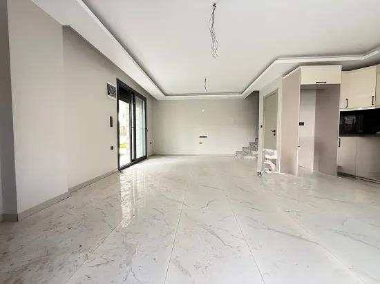 🏡 Seferihisar Doğanbey в центре Продаётся 3+1 Ультра Роскошный Дуплекс Вилла