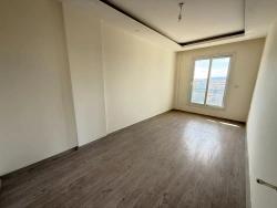 Продается Двухуровневая Квартира 3 + 2 С Новым Лифтом В Центре Сеферихисар-Юркмез