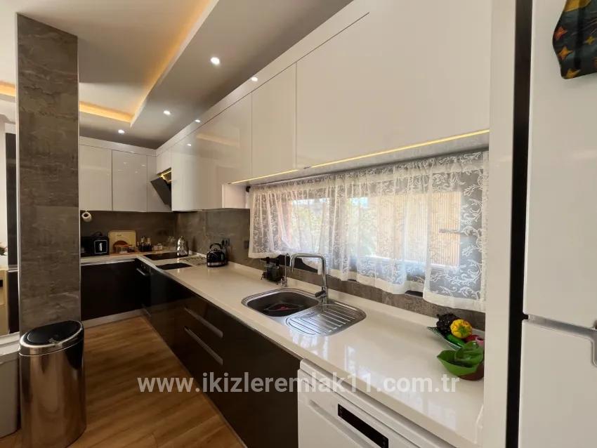 Для Продажи Летний 3+1 в Bengiler Seferihisar Ürkmez - 160 m²