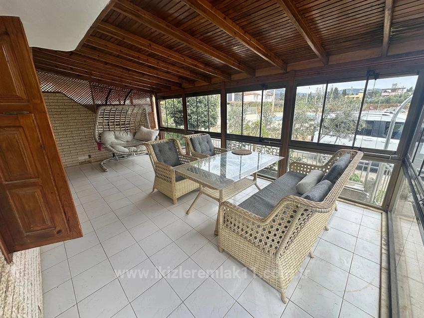 Seferihisar Doğanbey'de Satılık 3 + 1 Müstakil Havuzlu Villa