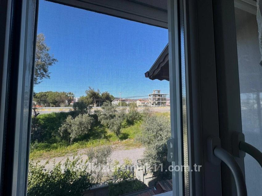 Seferihisar Doğanbey Cumhuriyet Mah. Satılık 4+1 Villa - 165 m²