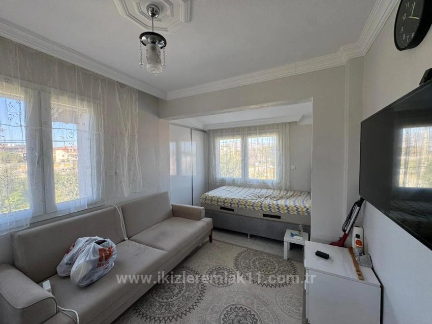 Seferihisar’cumhuriyet Mahallesi, Meltem Tur Sitesi Deniz Tarafında Satılık 4+1 Villa