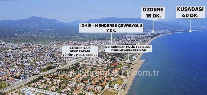 Seferihisar Doğanbey Cumhuriyet Mah. Satılık 4+1 Villa - 165 m²