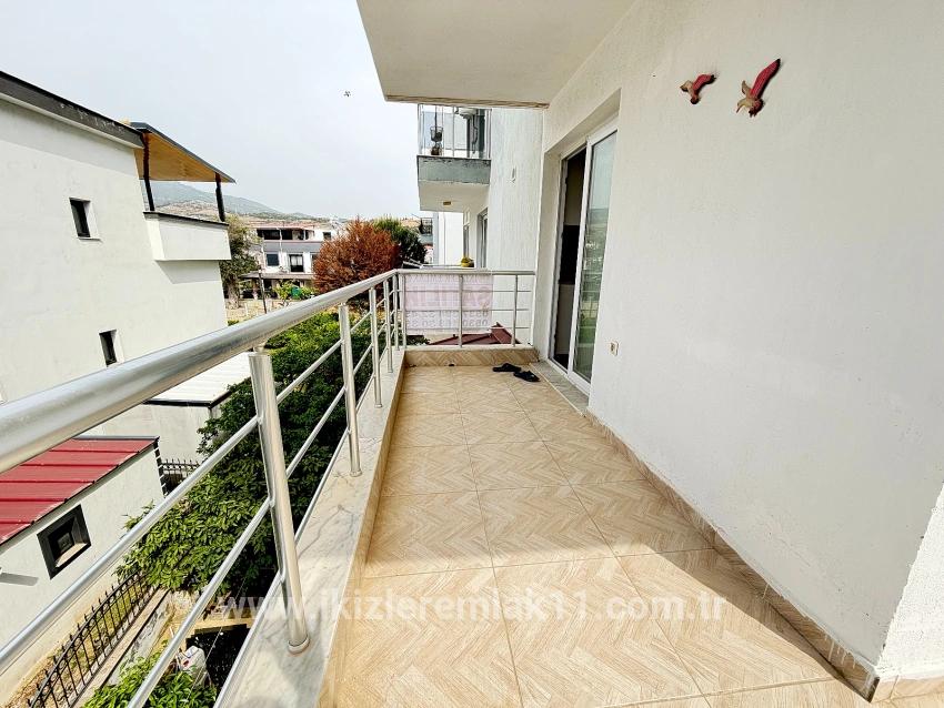 Seferihisar Ürkmez Mersin Alanı Mah. Satılık 2+1 Daire - 80 m²