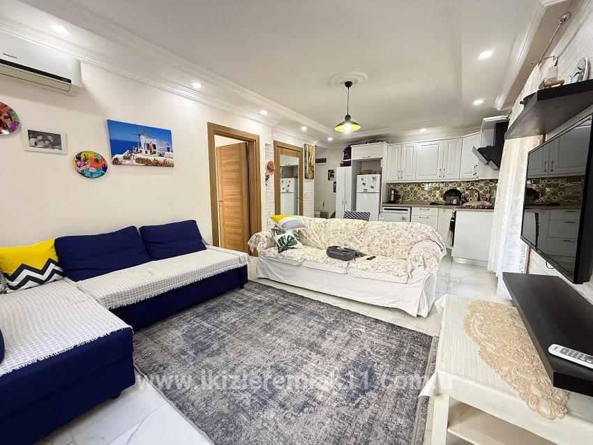 Seferihisar Doğanbey Cumhuriyet Mah. Satılık 2+2 Yazlık - 150 m²