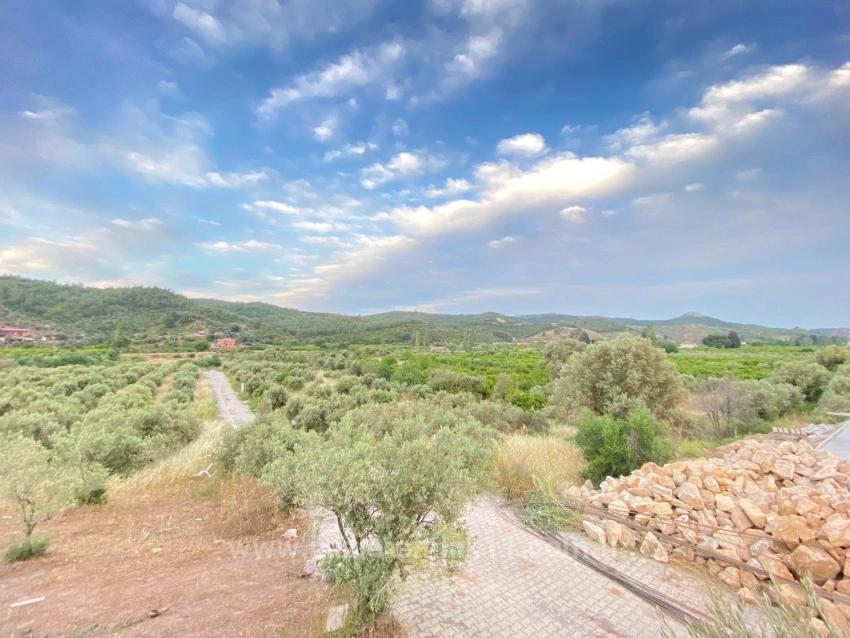 Seferihisar Doğanbey Kavakdere De Satılık 300 M2 Kupon Arsa