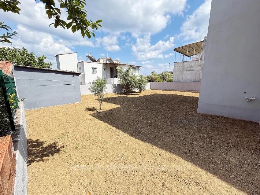 Doğanbeyde Denize Yakın 370 M2 Bahce Tek Müstakil 3+1 Villa