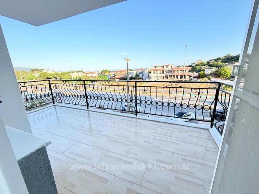 Ürkmez'de Denize 400 M, Ayrı Mutfak Geniş 2+1 Full Eşyalı Daire