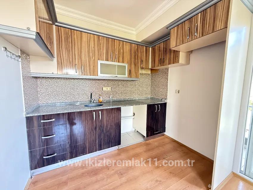 Seferihisar Ürkmez Mersin Alanı Mah. Satılık 2+1 Daire - 85 m²