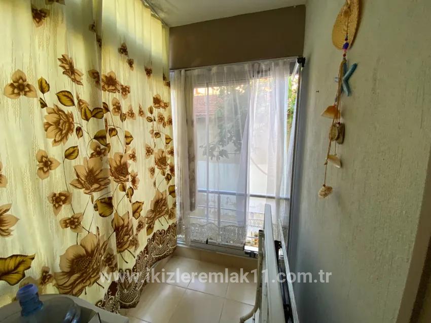 Seferihisar Ürkmez Mersin Alanı Mah. Satılık 2+1 Daire - 80 m²