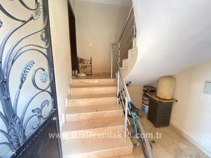 Seferihisar Ürkmez Mersin Alanı Mah. Satılık 2+1 Daire - 80 m²