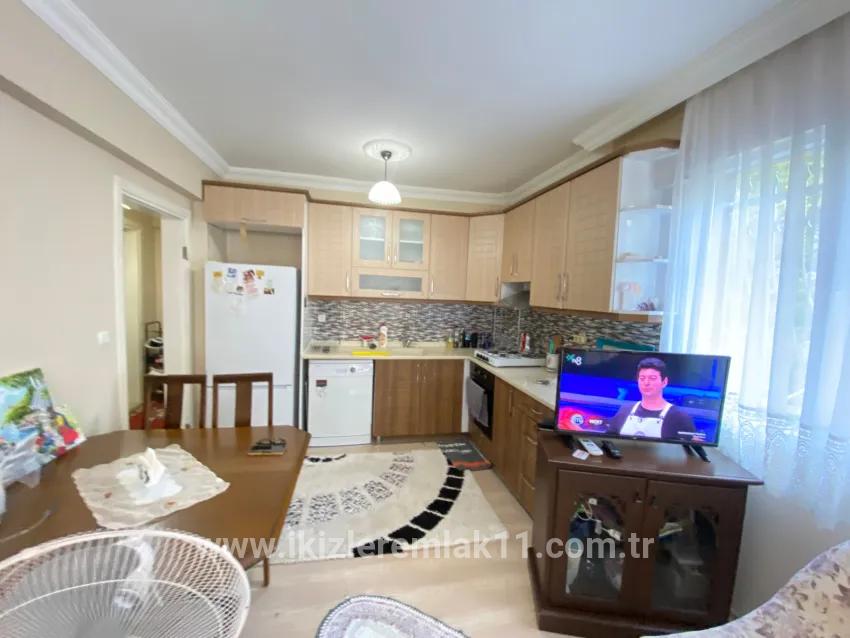 Seferihisar Ürkmez Mersin Alanı Mah. Satılık 2+1 Daire - 80 m²