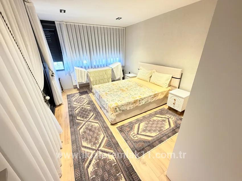 Seferihisar Doğanbey Cumhuriyet Mah. Satılık 3+1 Müstakil Ev - 180 m²