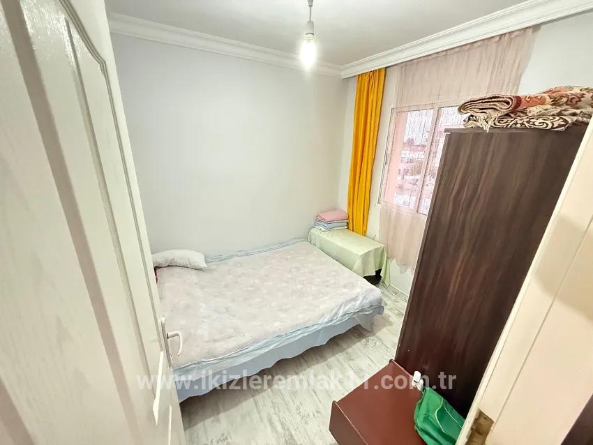 Seferihisar Ürkmez Mersin Alanı Mah. Satılık 2+1 Daire - 80 m²