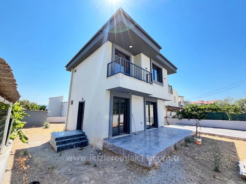 Seferihisar Doganbey'de Satılık 390 M2 Bahçe İçinde Tek Müstakil 3+1 Ebeveynli Villa