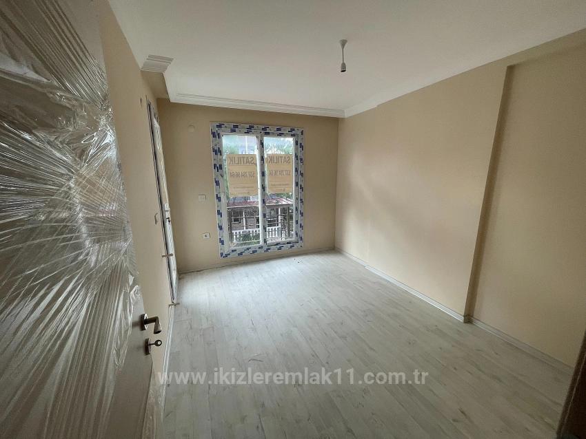 Seferihisar Doğanbey'de Satılık Ferah Konum Denize Çok Yakın 3+1 Lüks Villa