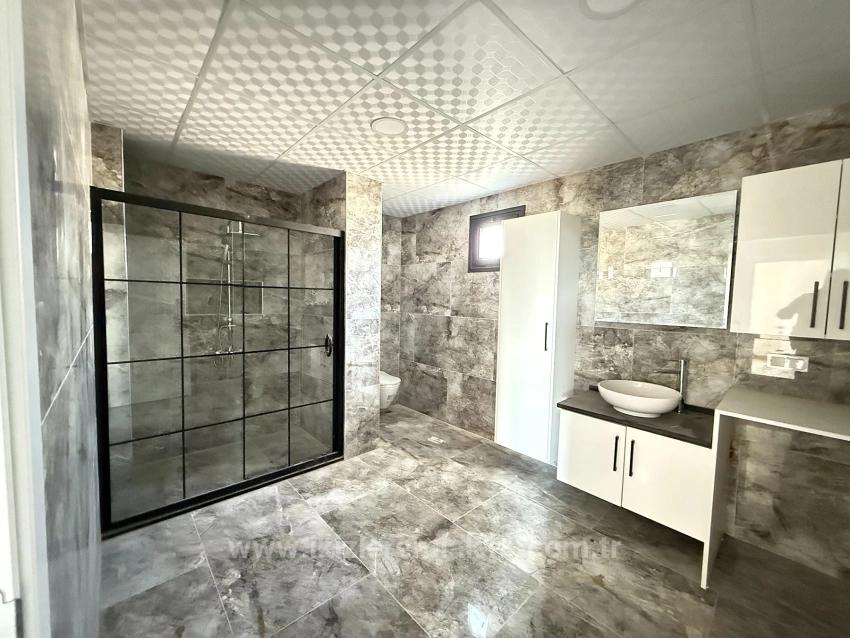 Seferihisar Doğanbey Cumhuriyet Mah. Satılık 3+1 Müstakil ev - 170 m²