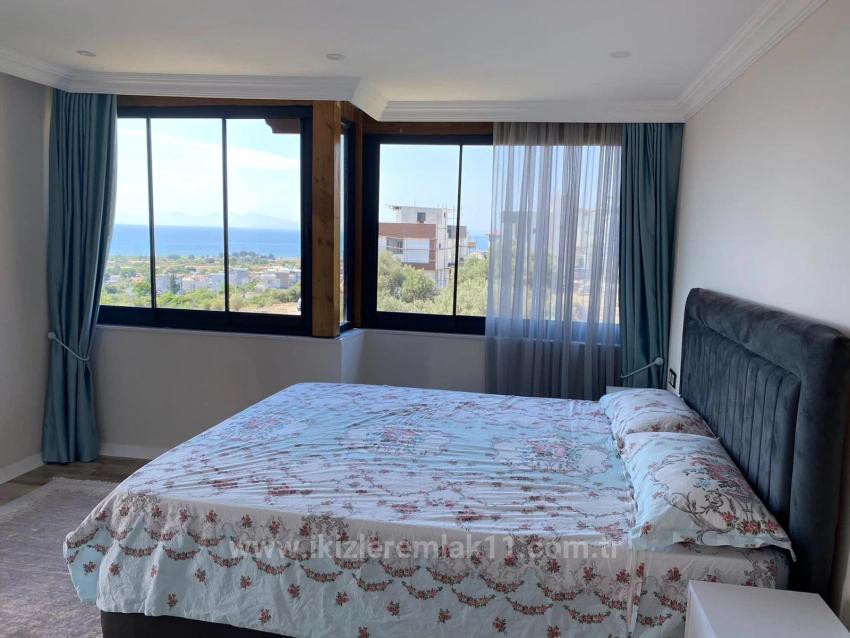 Seferihisar Doğanbey'de Satılık 3+1 Müstakil Deniz Manzaralı Havuzlu Villa