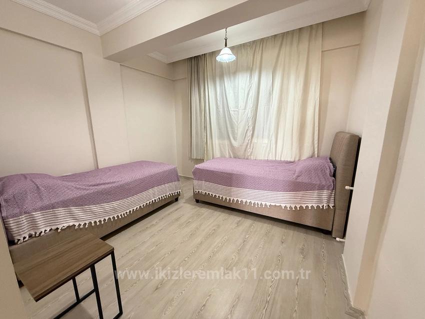 Gümüldür Merkezde Satılık 3 + 1 Deniz Ve Doğa Manzarali Yeni Daire