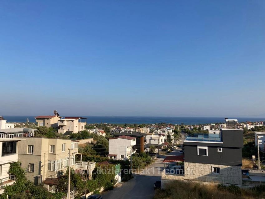 Seferihisar Doğanbey'de Satılık Tamamen Müstakıl Lüks 3+1 Villa