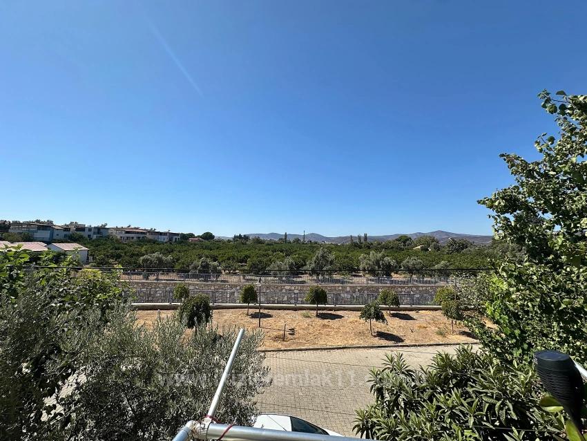 Seferihisar Ürkmez Merkezde Denıze Yakın Satılık 2+1 Daıre