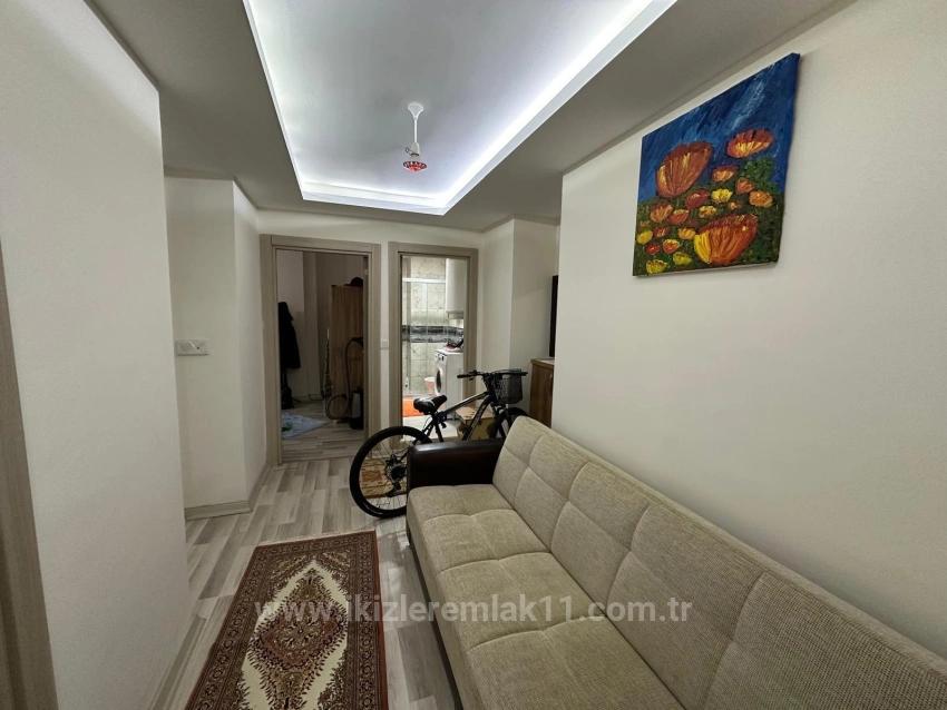 Seferihisar Doğanbey’de Satılık Giriş Katı Denize 200 M 2+1 Daire