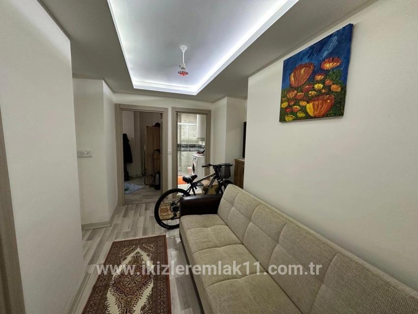 Seferihisar Doğanbey Cumhuriyet Mah. Satılık 2+1 Daire - 110 m²