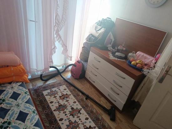 Seferihisar Ürkmez Merkez’de Satılık 2 + 1 Ara Kat Daire