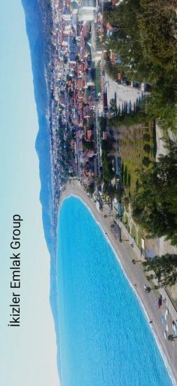 Seferihisar Ürkmez Merkez'de Satılık 2+1 Daire 80m2 Denize 200m