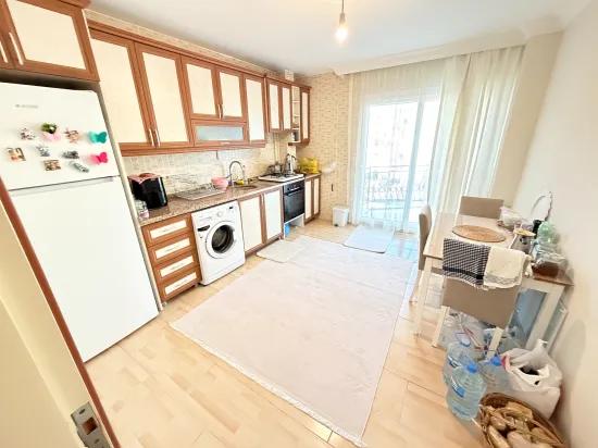 Ürkmez'de Denize 400 M, Ayrı Mutfak Çift Balkon Geniş 2+1 Daire