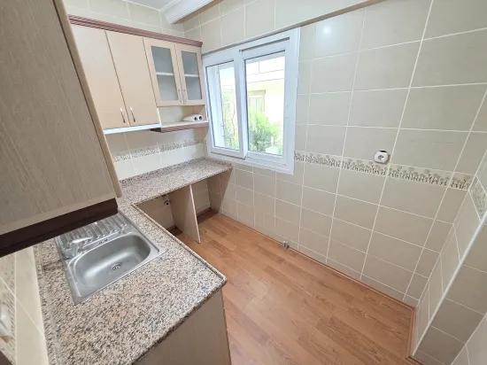 Satılık - Müstakil Bahçeli Daire - Gümüldür'de - Denize 200 Mt
