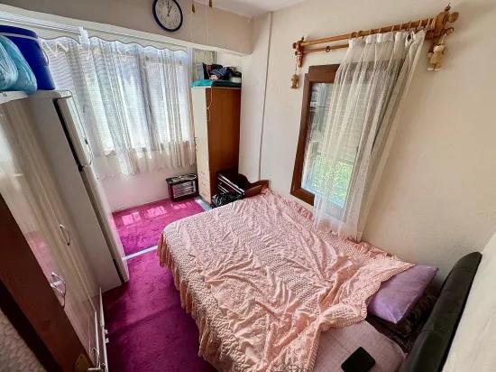 Doğanbey'de Satılık Ara Kat 2+1 Deniz Tarafında 70 Metre² Daire