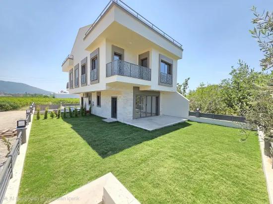 Gümüldür İnönü Mahallesi’nde Denize 450 Metre, Geniş Bahçeli Sıfır 4+1!