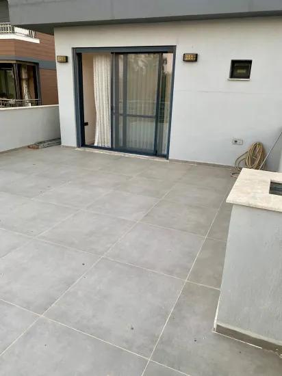 Seferihisar Doğanbey deniz tarafında site İçerisinde havuzlu tek müstakil villa