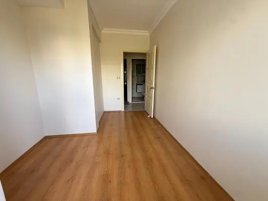 Seferihisar Ürkmezde Denize 400m, Masrafsız Satılık 2+1 Daire