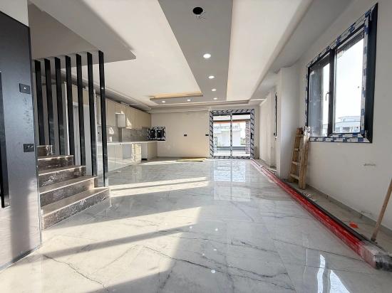 Seferihisar Doğanbey Merkezde Satılık 3+1 Müstakil Bahçeli Villa