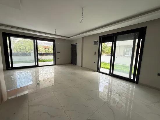 🏡 Seferihisar Doğanbey Merkez’de Satılık 3+1 Ultra Lüks Dubleks Villa