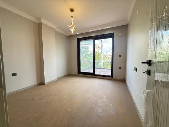 🏡 Seferihisar Doğanbey Merkez’de Satılık 3+1 Ultra Lüks Dubleks Villa