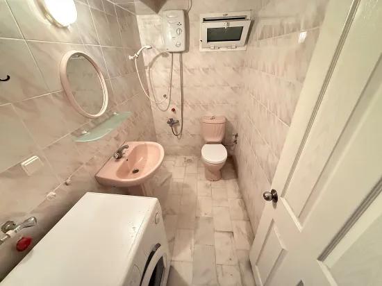 Seferihisar Ürkmez merkezde satılık 2 + 1 80 metre² daire