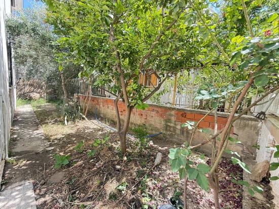 Ürkmez'de Denize 250 M, Uygun Fiyat Satılık 3+1 Bahçeli Daire