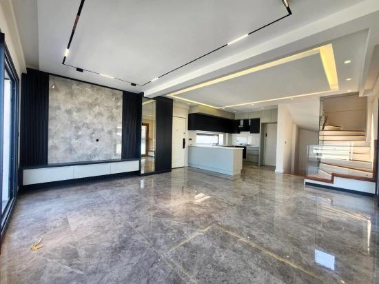 Seferihisar Doğanbey’de Satılık Tek Müstakil Geniş Bahçeli Panoramik Deniz Manzaralı