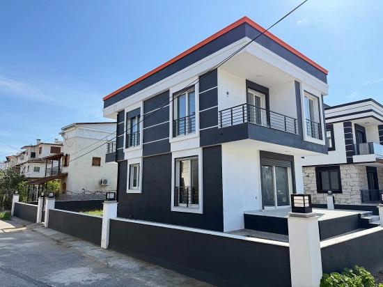 Seferihisar Doğanbey‘de 300 M2 Arsa İçinde Tek Müstakil 3 + 1 Dubleks Villa