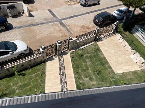 Seferihisar Ürkmez'de Deniz Tarafında Satılık Lüks Kulanışlı Dubleks Vılla