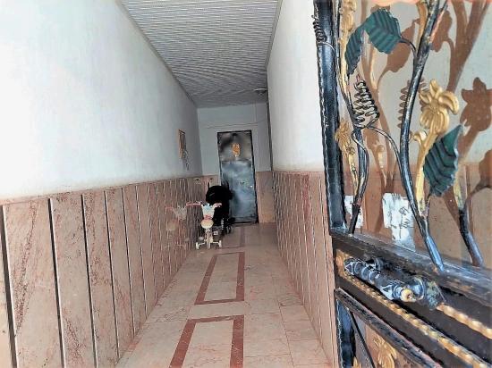 Seferihisar Ürkmez Merkez'de Satılık 2+1 Daire Ayrı Mutfak