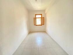 Seferihisar Ürkmez'de Deniz Tarafında Satılık 1+1. 85 M2 Daire