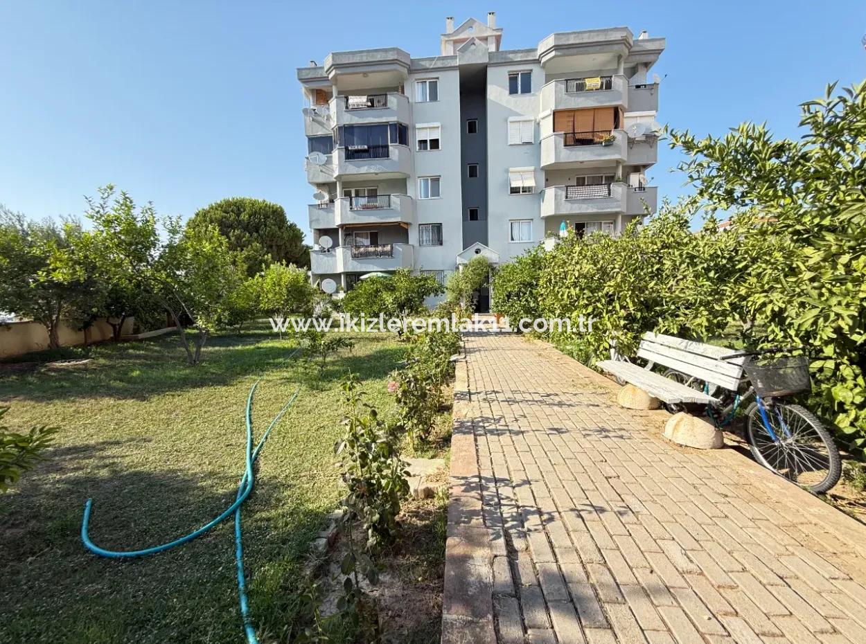 Seferihisar Ürkmez'de Satılık Asansörlü Geniş Uygun Fiyat 3+1 Daire